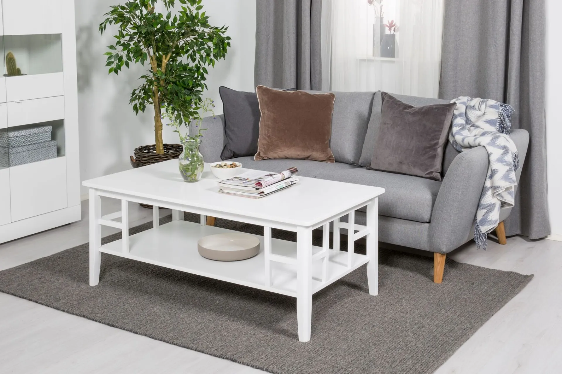 Bloomington Piteå Sofabord 130 cm med Oppbevaringshylle