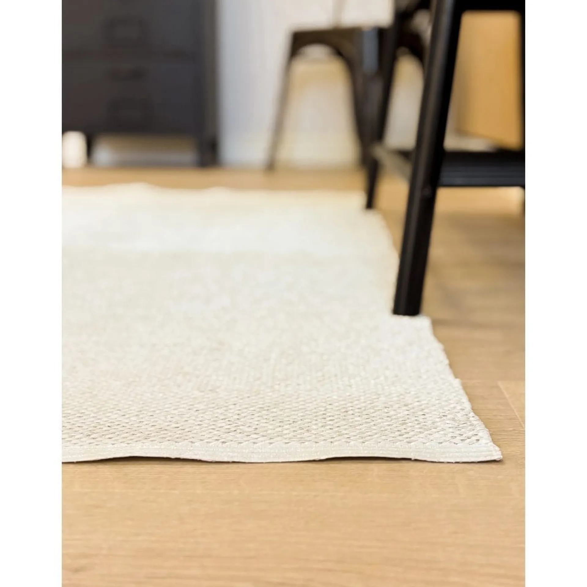 KM Home Plastteppe Hilma Plain