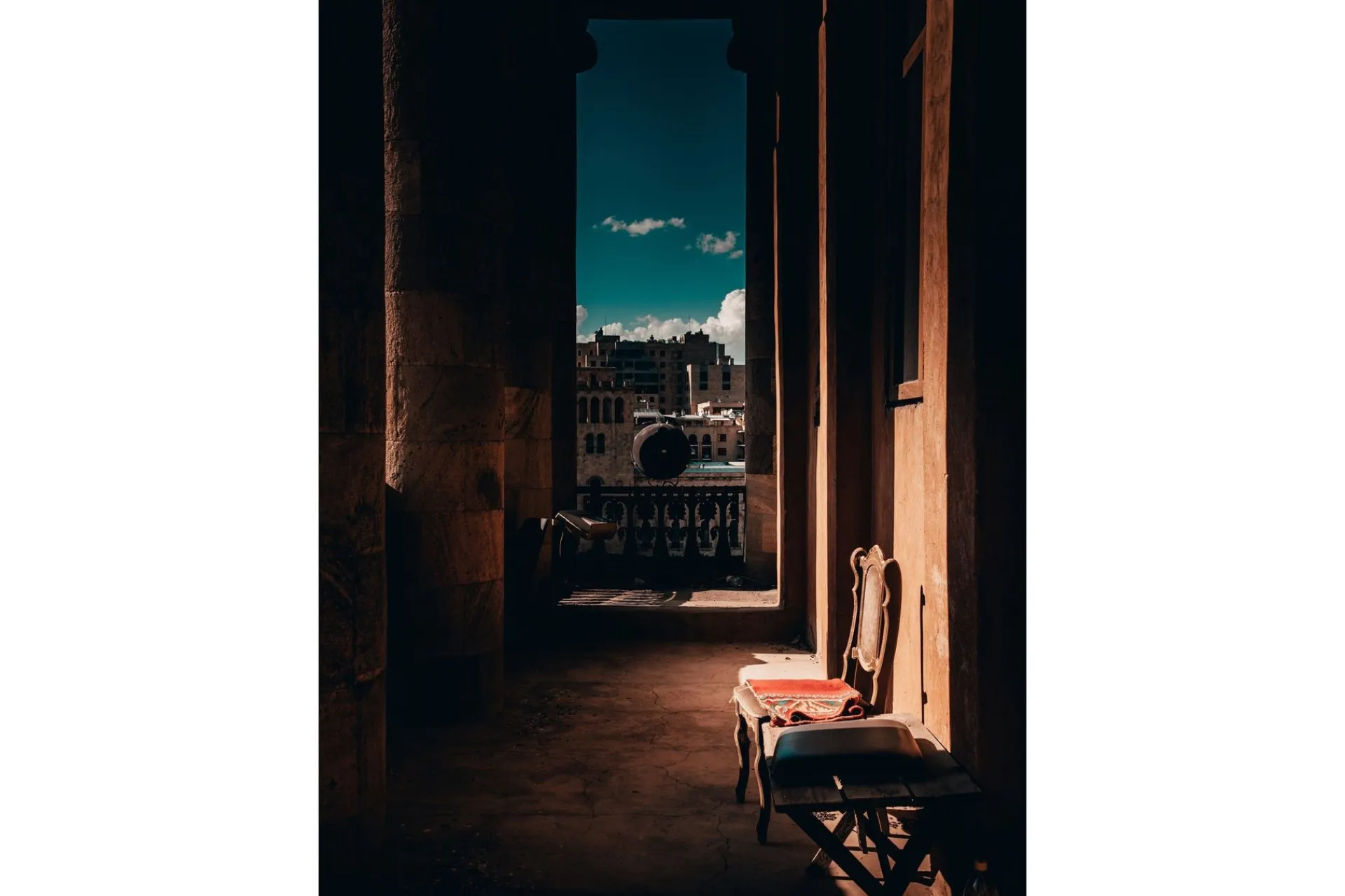 Venture Home Poster Tunnel vision 30x40 cm