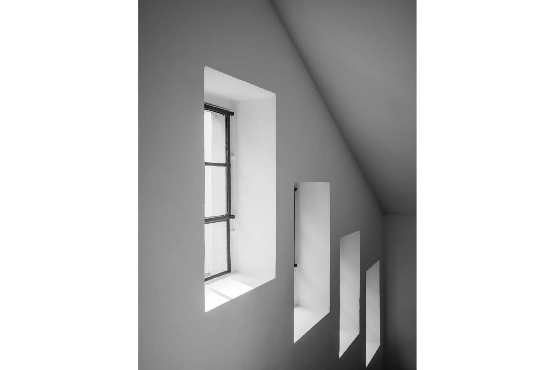 Venture Home Posters|Posters-Poster Windows 50x70 cm Svart/Hvit