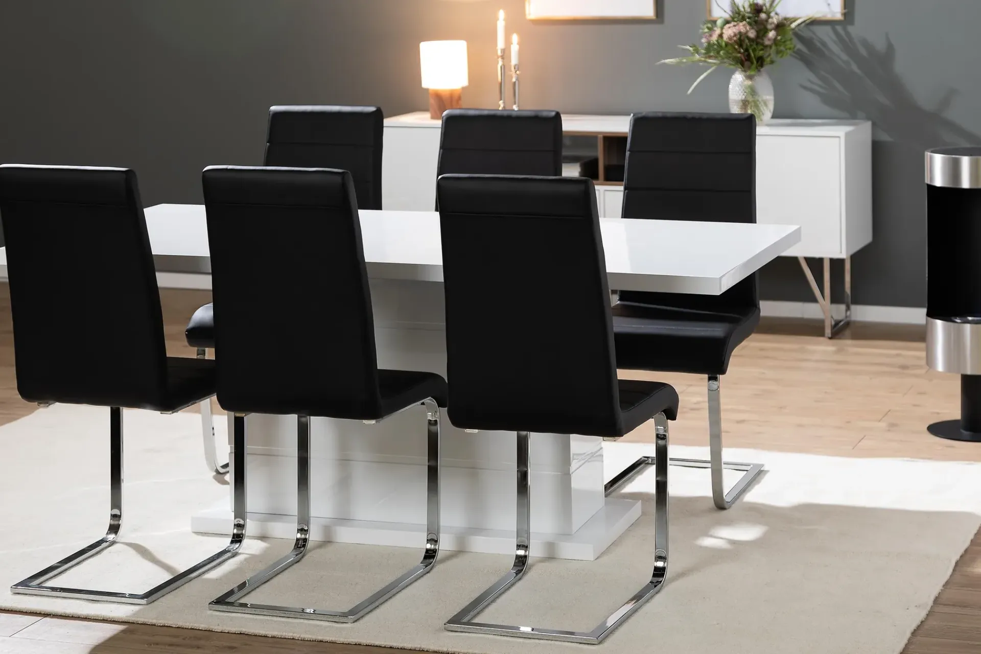Concept 55 Ratliff Spisegruppe 180 cm + 6 Stoler Utvidbart med Tilleggsplate