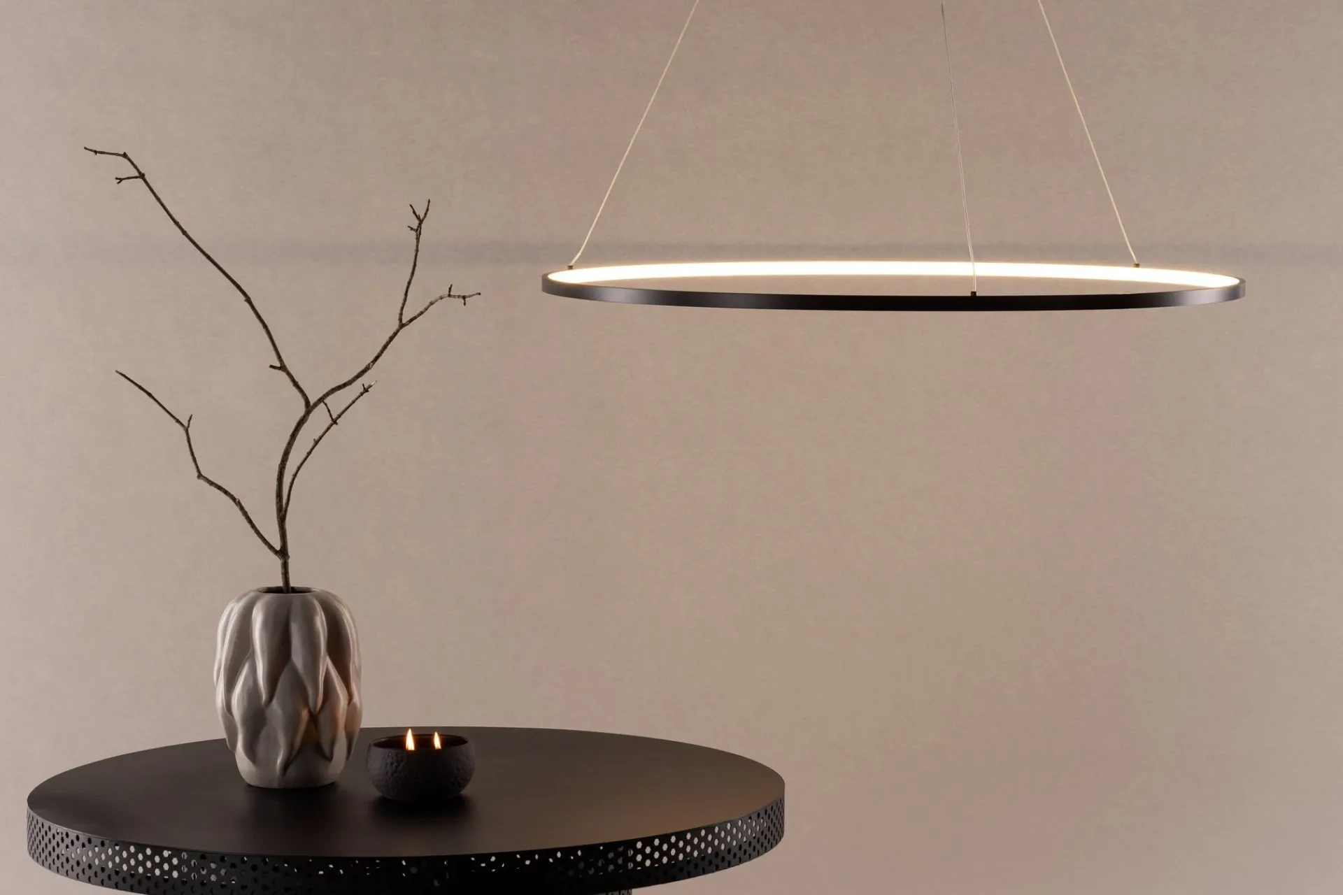 VIND Kjøkkenlampe|Barnelampe-Rödäng x Josefin Lustig Pendellampe 6 cm Svart