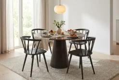 Bark Siena spisegruppe rund 110 cm med 4 Tyrö spisestoler