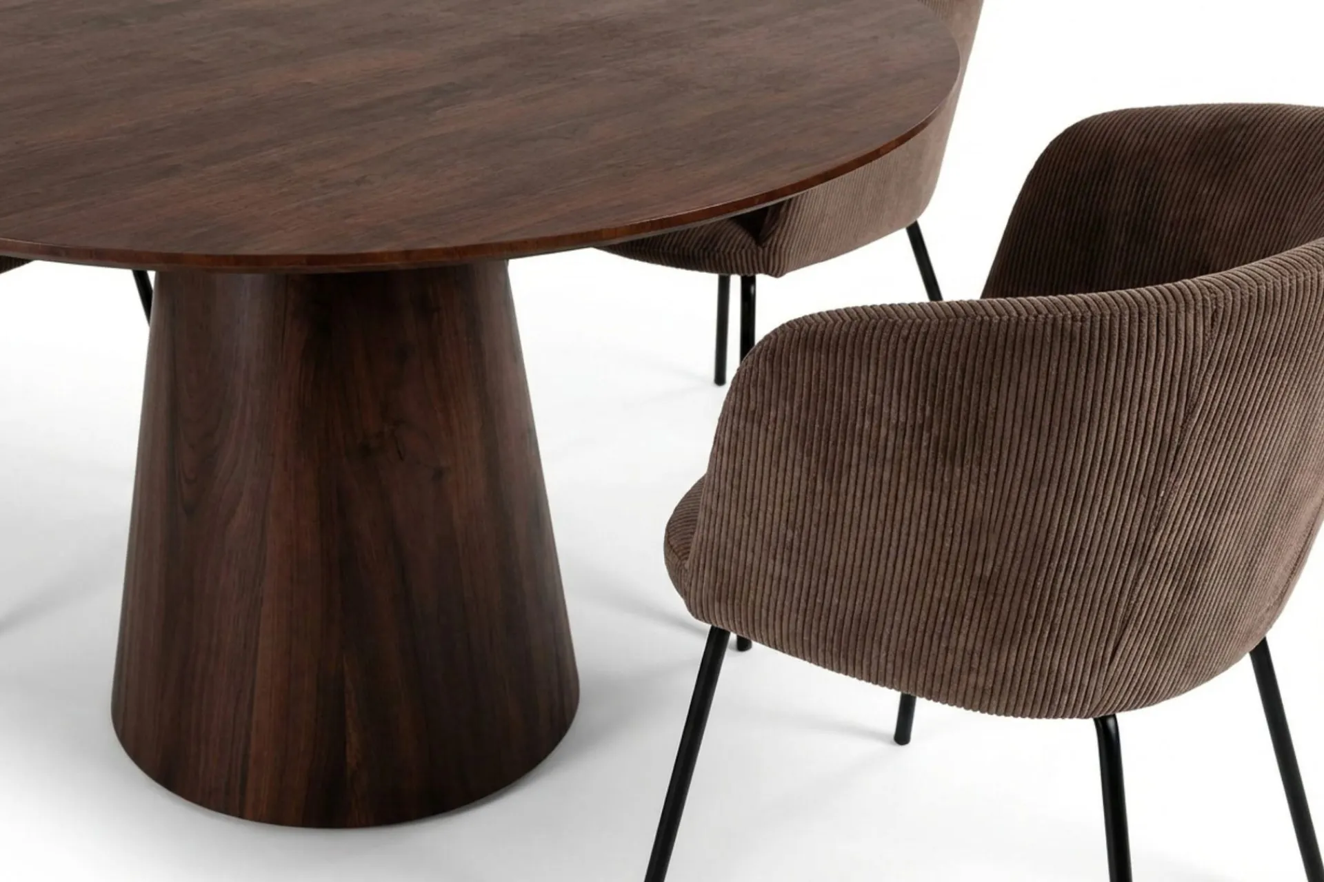 Bark Siena spisegruppe rund 110 cm med 4 Berit spisestoler
