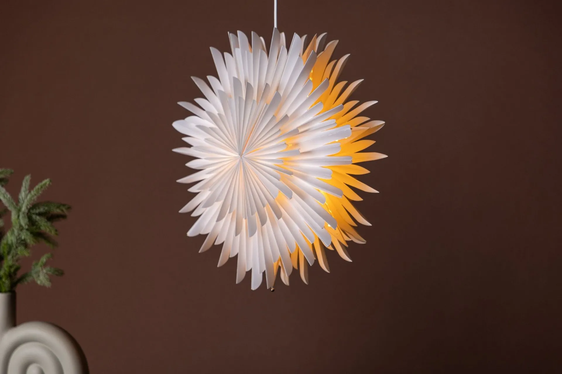 Venture Home Julelys|Adventsstake-Sälen Adventsstjerne / Julelampe 46 cm Hvit
