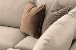 Scandi Days Sofa Med Sjeselong-Trend 4-seters Høyrevendt L-formet Sjeselongsofa i Stoff 280 cm bred Beige
