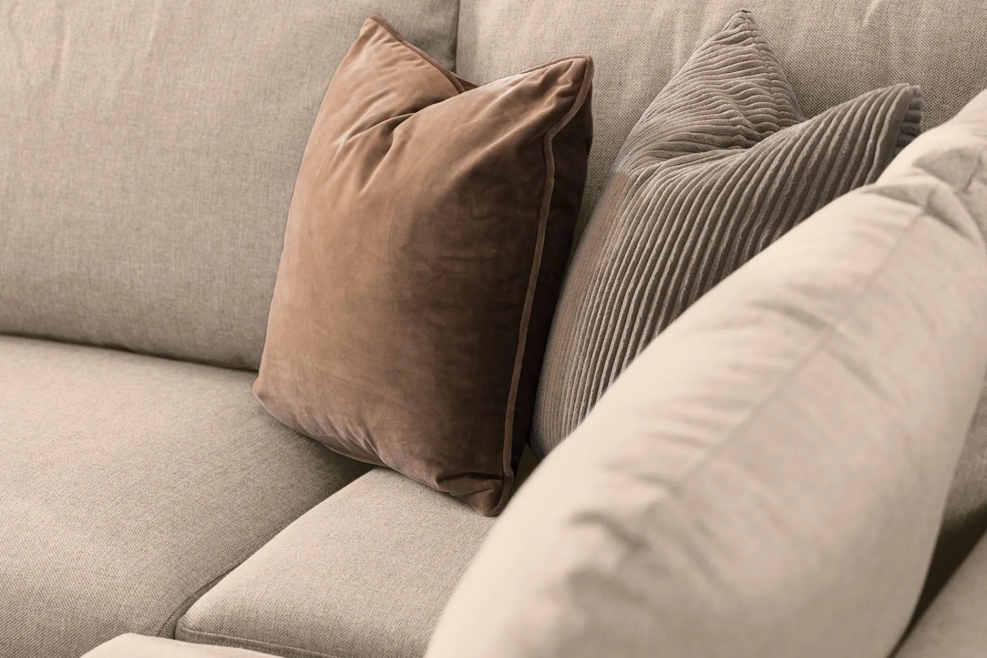 Scandi Days U-Sofa-Trend 4-seters Venstrevendt U-formet Sofa med Divan og Sjeselong i Stoff Beige