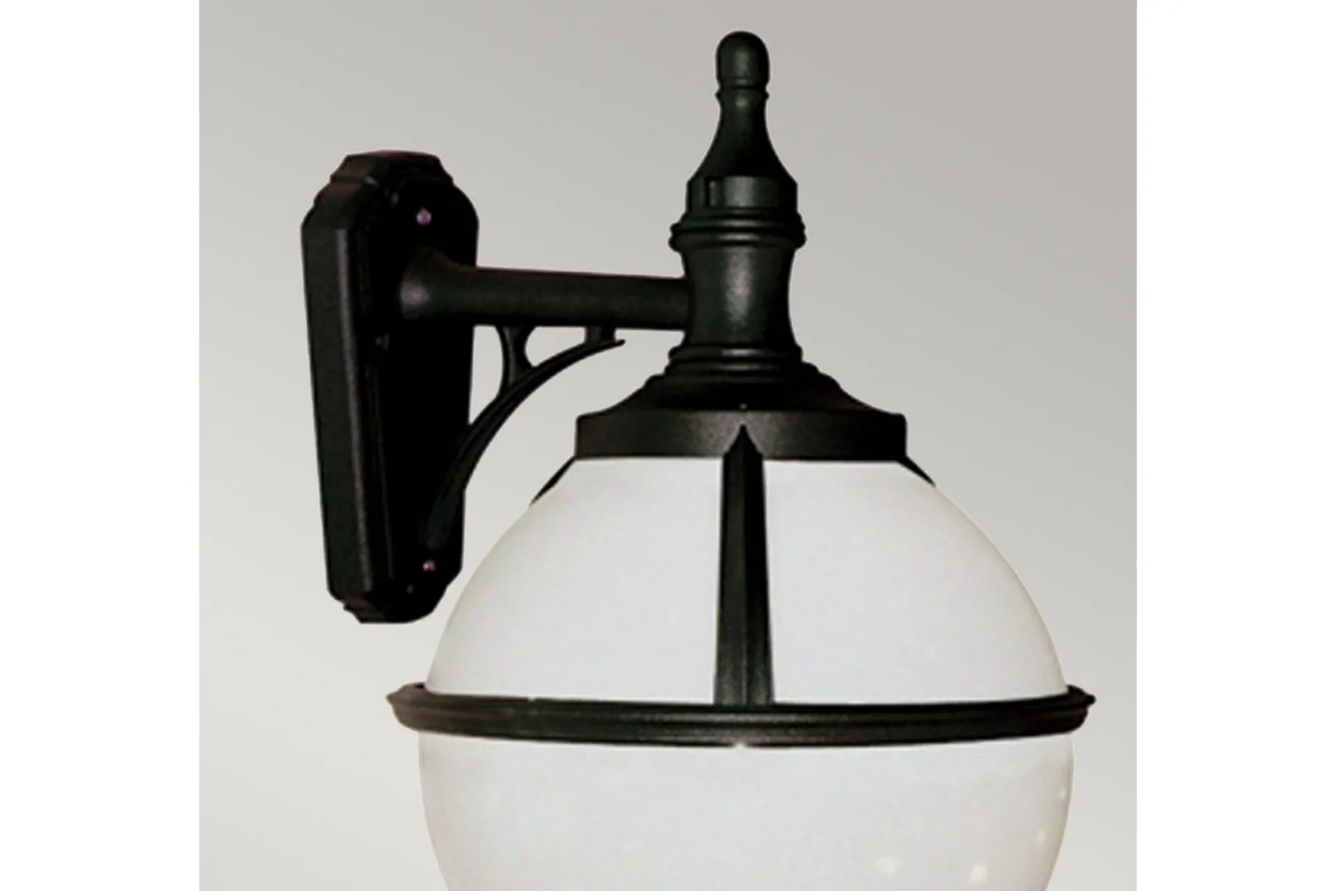 Utendørs vegglampe Elstead Lighting Glenbeigh