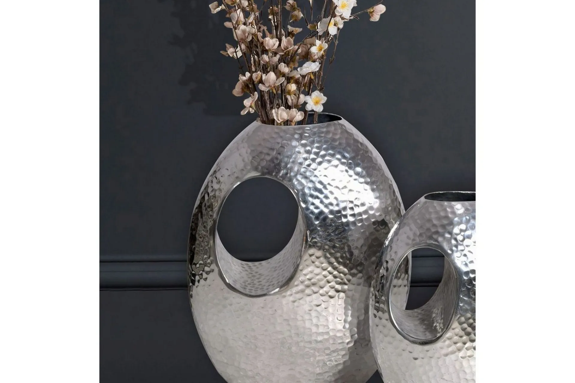 Wohnling Blomstervase-Vase Sett av 2 Aluminium Hamret utseende, moderne loftstil Sølv