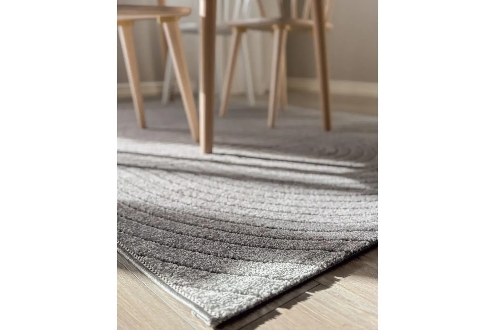 KM Home Skinn & Pelstepper|Sitteputer-Wiltonteppe Hawaii Shape 240x340 cm, Grå Grafittgrå