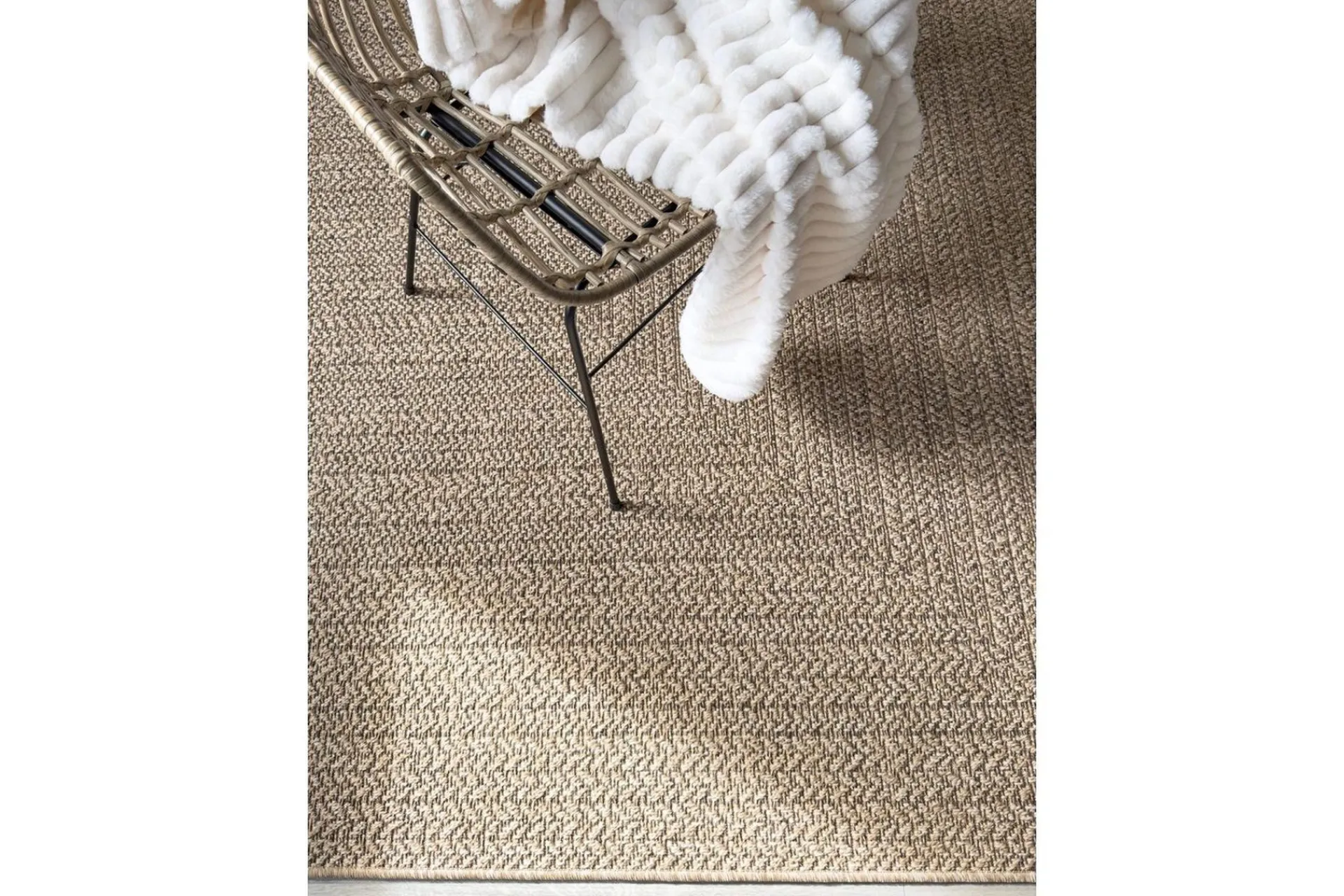 KM Home Wiltonteppe Natural Frame Oval 240x340 cm