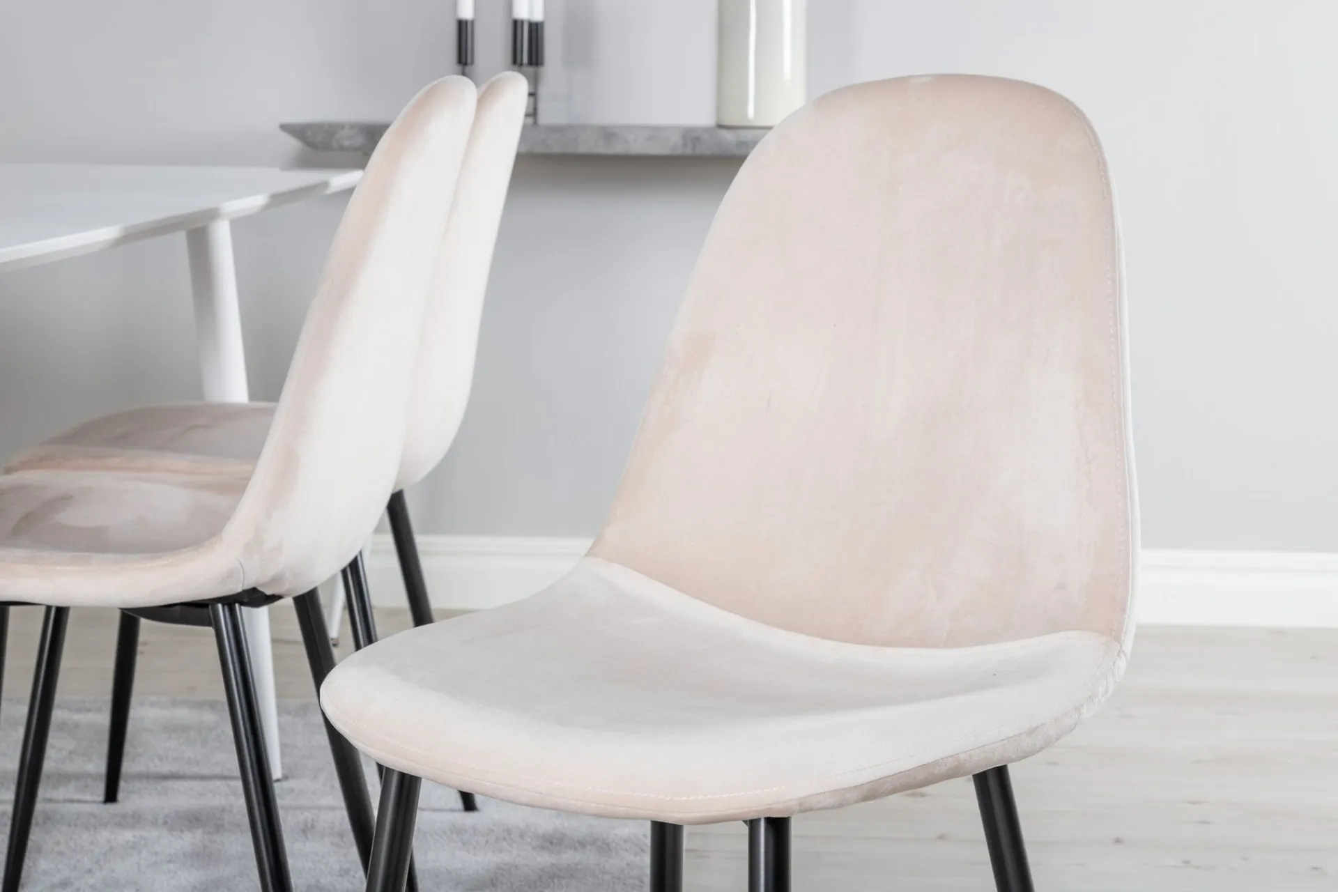 Venture Home Spisegrupper-Ypas Spisegruppe 180 cm inkl. 6 Pontus Stoler Hvit